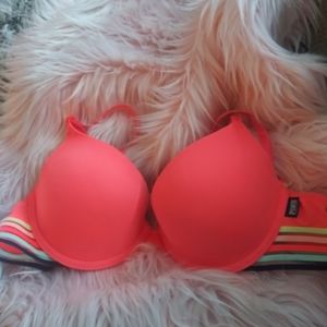 PINK neon bra!